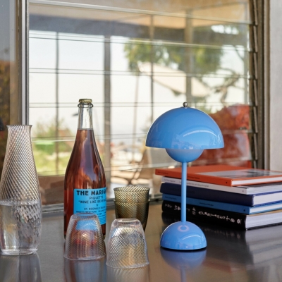 (8주년특가) 앤트레디션 플라워팟 VP9 무선 포터블 램프 Flowerpot VP9 Portable Lamp Swim Blue