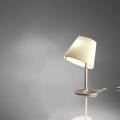 [국내공식정품] 아르떼미데 멜람포 나이트 테이블 램프 Artemide Melampo Night Table Lamp (전구포함)