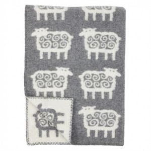 Sheep wool blanket