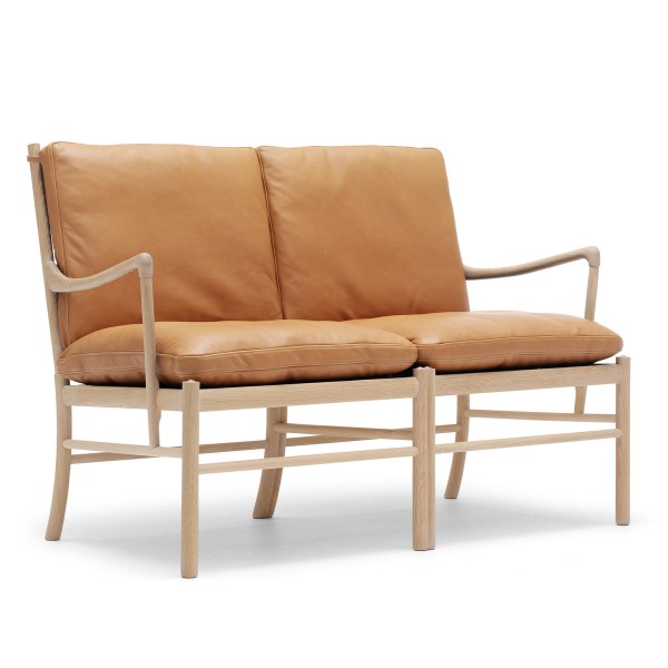 칼한센 OW149-2 Colonial Sofa, oak soaped / leather SIF 95